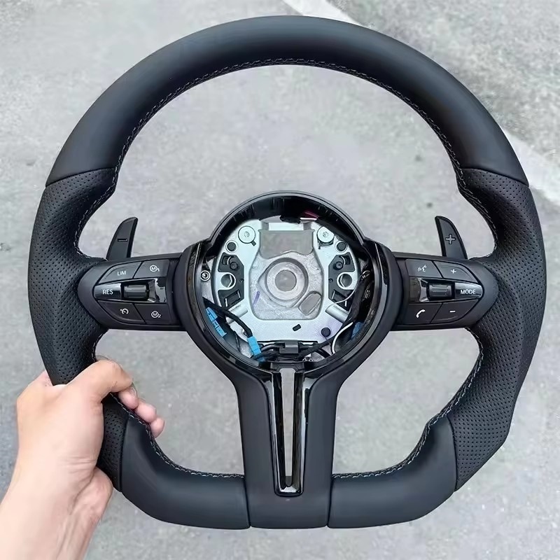 Lenkradbezug aus Leder für BMW – Interior Design Services Bewertung und Preis