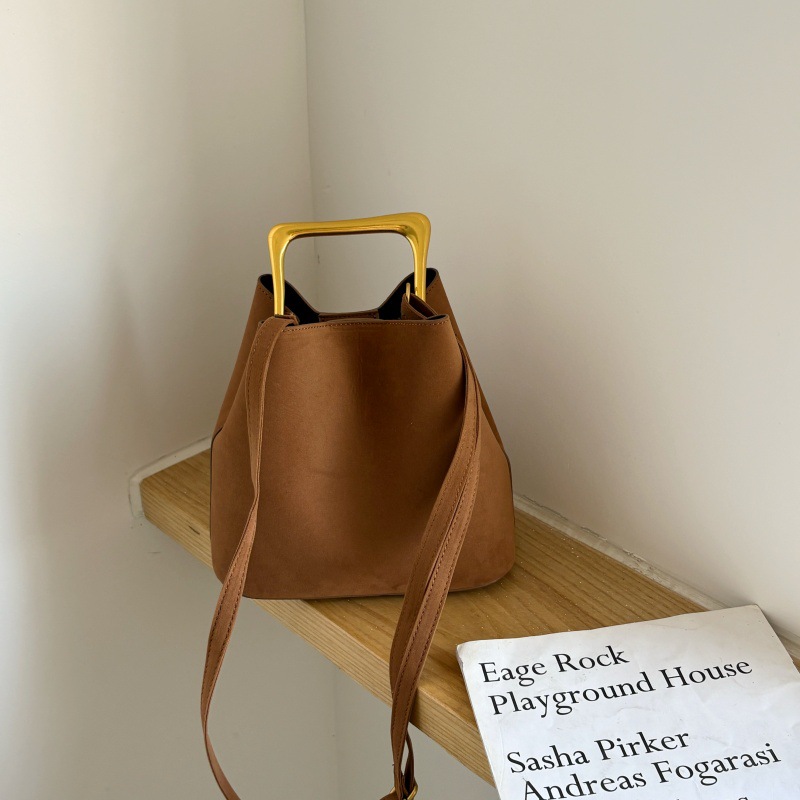 Luxuriöse Wildleder-Bucket-Bag – Interior Design Gold Bewertung und Preis